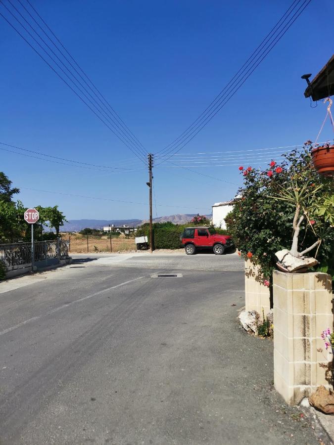 Hamboula Apartment Polis Exterior photo